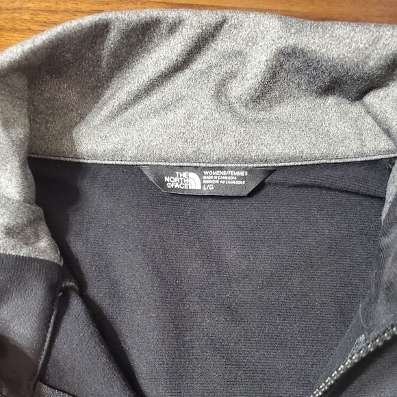 The North Face Jacket Women's Size Large - Picture 5 of 6